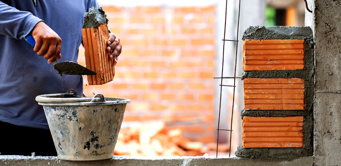 Right-Material-for-Your-Luxury-Custom-Home